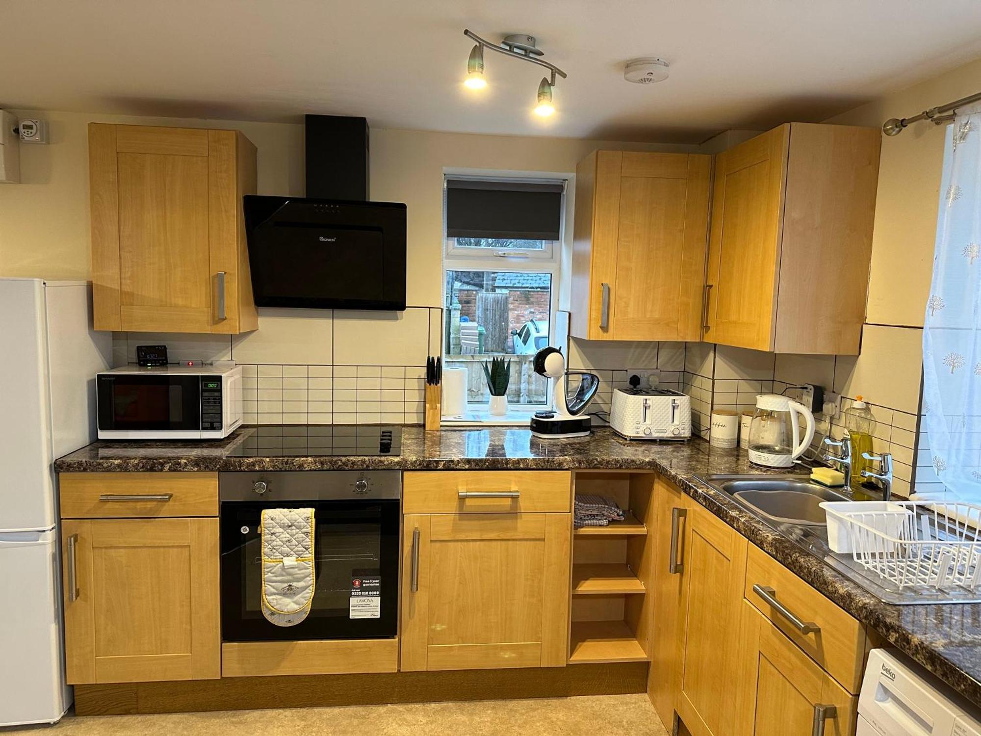 Apartamento Orange Lilly In Stroud With Free Parking Exterior foto